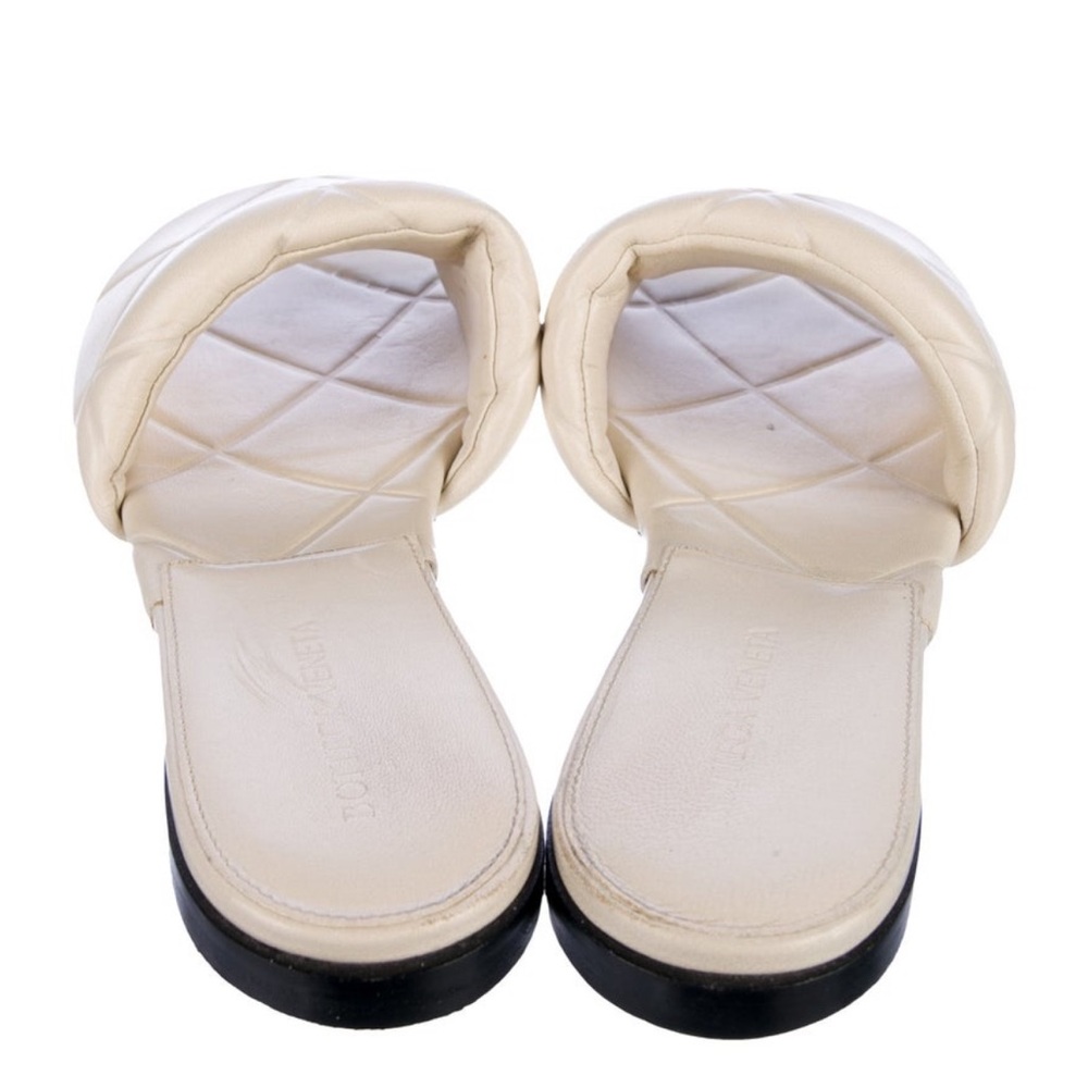 Bottega Veneta Quilted Leather Sandals - Picture 3 of 6